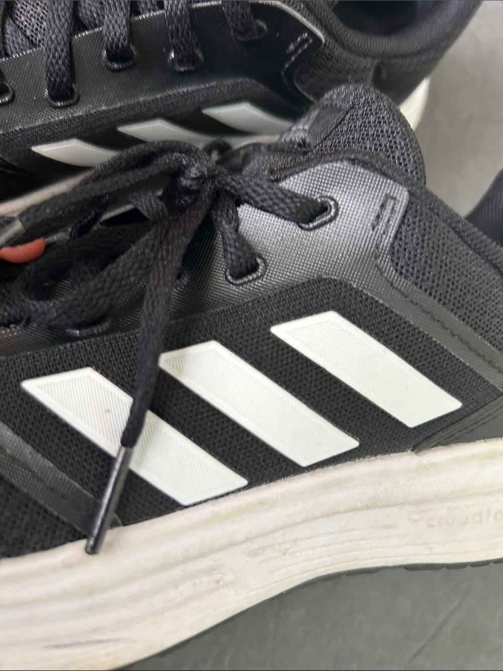 EUC Adidas Cloudfoam Sneakers Women’s 7 - Picture 5 of 7